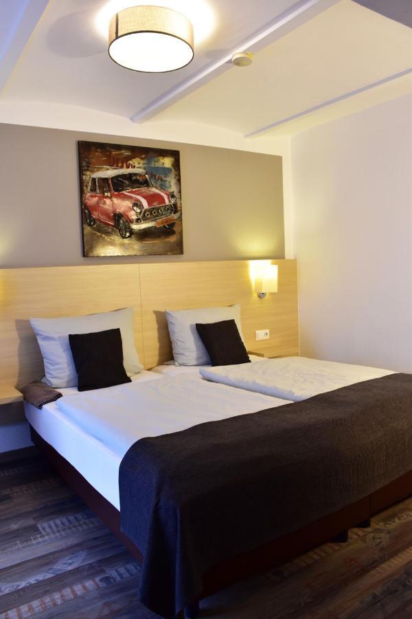Altes Eishaus, Hotel & Restaurant Giessen Ngoại thất bức ảnh