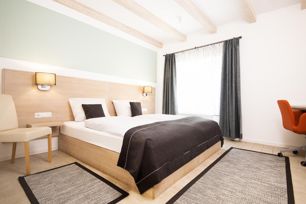 Altes Eishaus, Hotel & Restaurant Giessen Ngoại thất bức ảnh